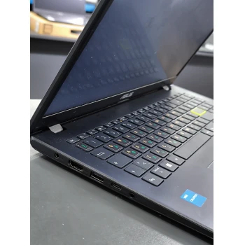 Laptop Asus E510