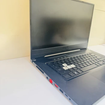 Laptop Asus Tuf Dash  F15 FX516P