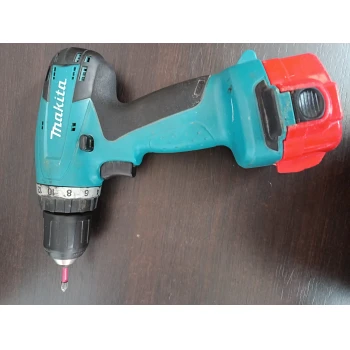 Masina de insurubat Makita 62 71D