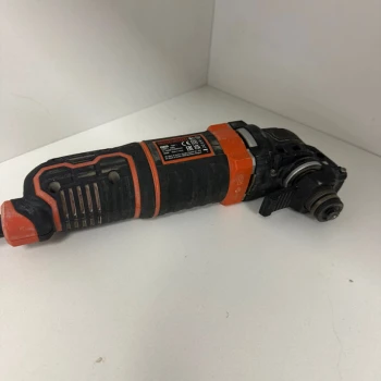 Dispozitiv multifuncțional Black+Decker MT300KA