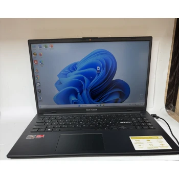 Asus VivoBook GO  E1504F