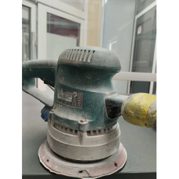 Masina de slefuit Makita B06030
