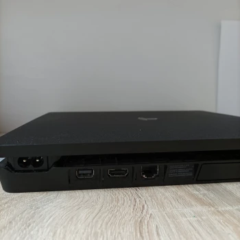 Sony PlayStation 4 Slim 1 TB