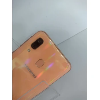 SAMSUNG GALAXY A 40 64 GB Orange