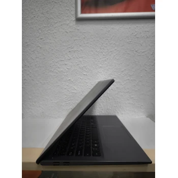 Laptop Lenovo VivoBook X512D