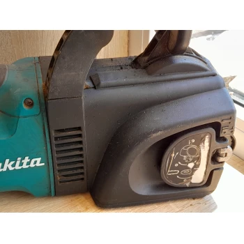 Ferestrau electric Makita Uc4030A