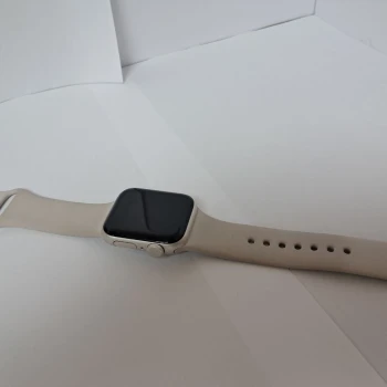 Apple Watch SE 2 40mm