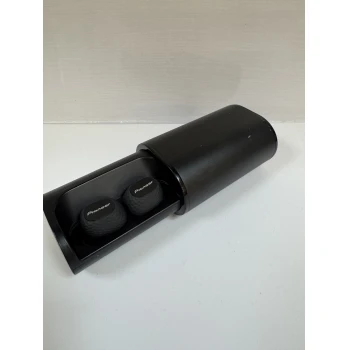 Casti Pioneer se-c8tw