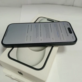 Telefon Apple iPhone 15 6/128 GB Black
