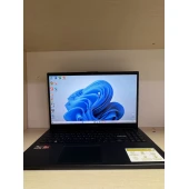 Laptop Asus Vivobook Go