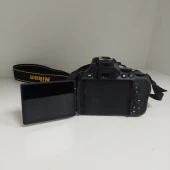 Aparat foto Nikon D5600 + 18-55mm