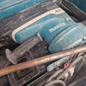 Ciocan rotopercutor makita avt hr5212c
