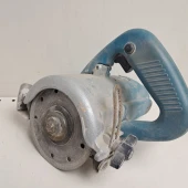Ferestrau Circular BORT BKH-110-S