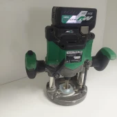 Mașină de Frezat Vertical Hikoki M3612DA