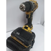 Mașină de înșurubat cu impact DeWalt DCD 701