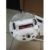 Xiaomi Mi Robot Vacuum-Mop Essential