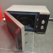 Cuptor Cu Microunde Samsung MS23K3614AS