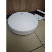 Xiaomi Mi Robot Vacuum-Mop Essential