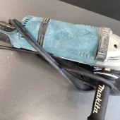 Makita GA9030R