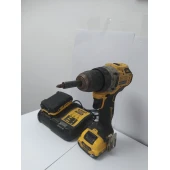 Masina de gaurit DeWalt DCD 701