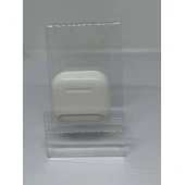 AirPods 4 white