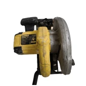 Fierastrau Circular DeWalt DWE560