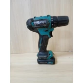 Masină de înşurubat Makita