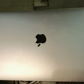 Laptop Apple MacBook Pro A1989