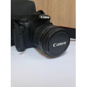 Aparat Foto Canon EOS 550D