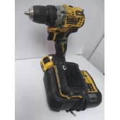 Mașină de înșurubat cu impact DeWalt DCD 701