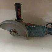 Polizor ungiular Bosch GWS 21-230H.  Pret 1750 lei
