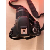 Aparat Foto Canon EOS 550D