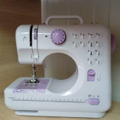 Mașina de cusut Yasm 505A