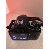 Aparat Foto Canon EOS 550D