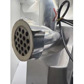 Mașina de tocat Kenwood Pro 1600