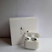 Apple AirPods 3