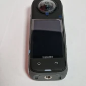 Camera Insta360 X4