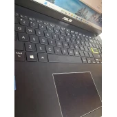 Laptop Asus VivoBook E510