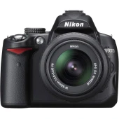 Aparat foto Nikon D5000
