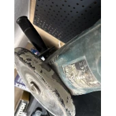 Ferăstrău circular Makita GA9020