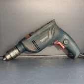 Mașină de găurit cu percutie BOSCH GSB 600