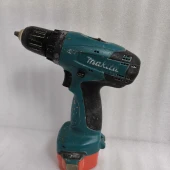 Aparat de înşurubat Makita 6241D