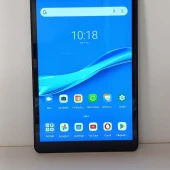 Tableta Lenovo Tab M8.