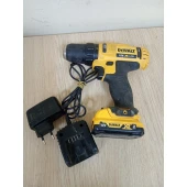 Masina de insurubat DeWalt DCD 7