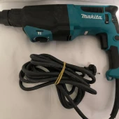 Makita HR2670