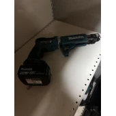 Makita DFS45