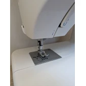 Masina de cusut SINGER 8280