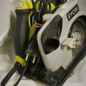 Ferăstrău circular Ryobi