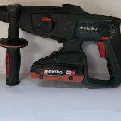 Butghiu cu Ciocan Metabo GMBH 18V