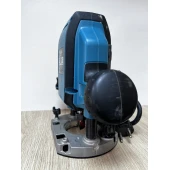Mașină de Frezat Verticala Makita RP0900